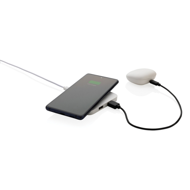 Беспроводная док-станция из переработанного пластика RCS с USB-портами, 10 Вт (Изображение 7)