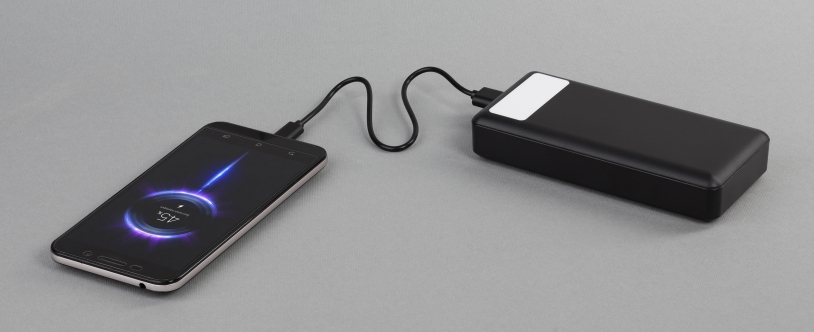 Зарядное устройство "Lumos Max" 20000 mAh с фонариком (черный) (Изображение 6)
