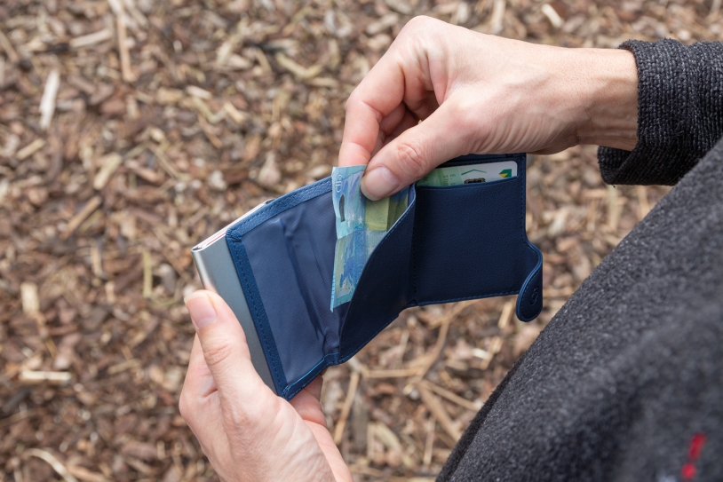Кошелек с держателем для карт C-Secure RFID, голубой (Изображение 6)