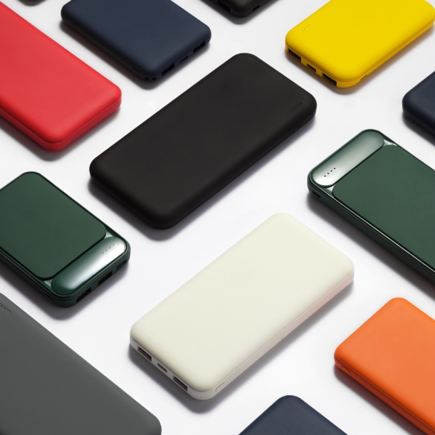 Внешний аккумулятор с подсветкой Luce 10000 mAh, черный (Изображение 6)