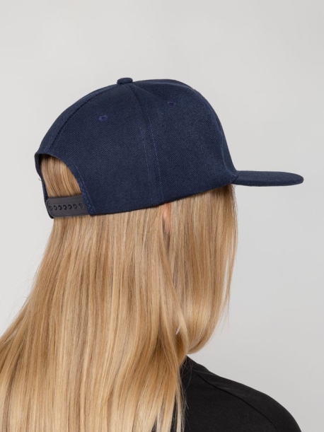 Бейсболка Snapback с прямым козырьком, темно-синяя (Изображение 7)