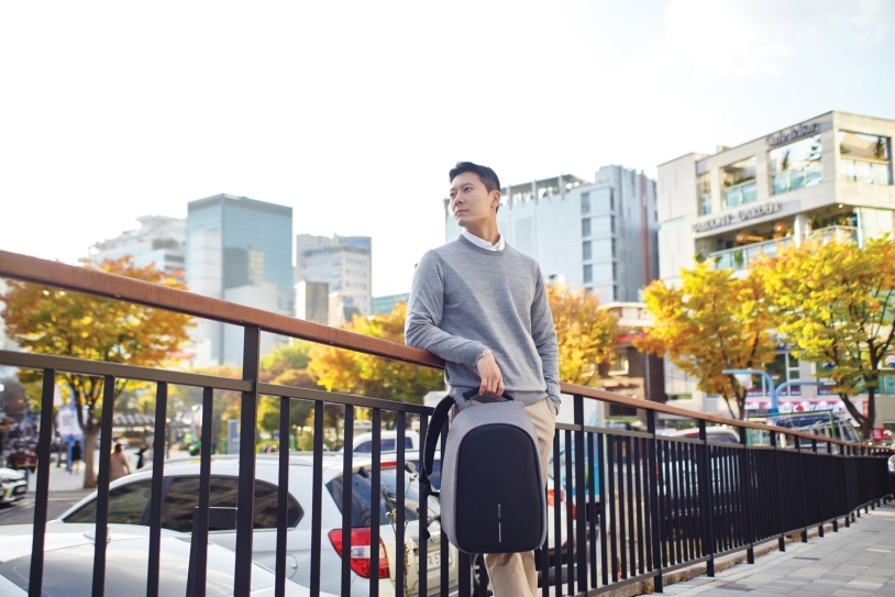 Антикражный рюкзак Bobby Hero Regular, серый (Изображение 24)