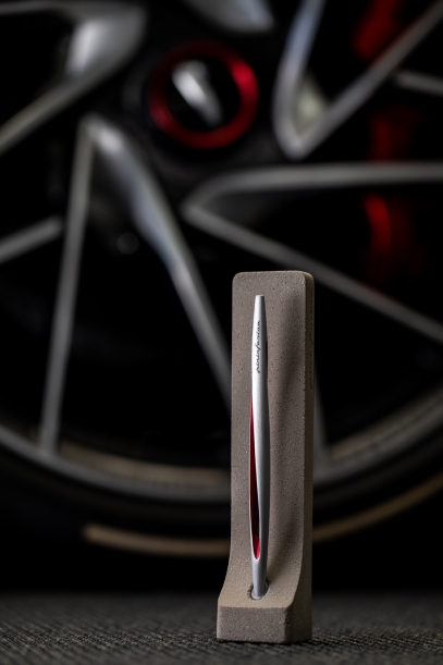Вечная ручка Pininfarina Aero RED (Изображение 11)