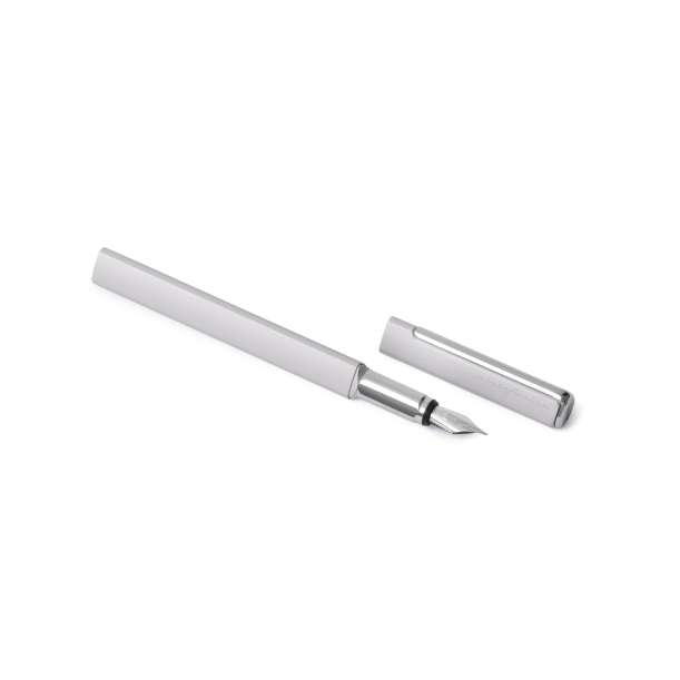 Перьевая ручка PININFARINA PF One SILVER (Изображение 1)