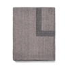 Плед VINGA Monogram из переработанного полиэстера GRS, 170x130 см (Изображение 5)