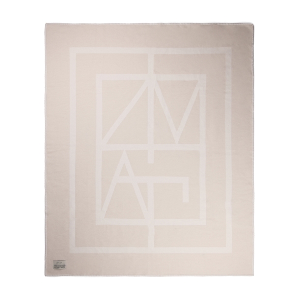 Плед VINGA Monogram из переработанного полиэстера GRS, 170x130 см (Изображение 2)