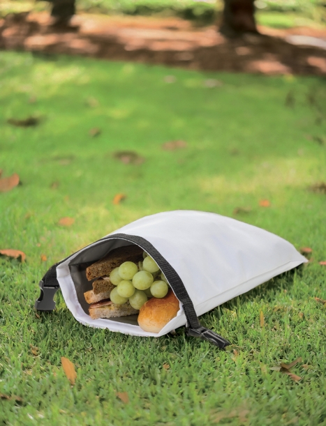 Сумка-холодильник Snackstrap из rPET AWARE™, 30x20 см (Изображение 9)