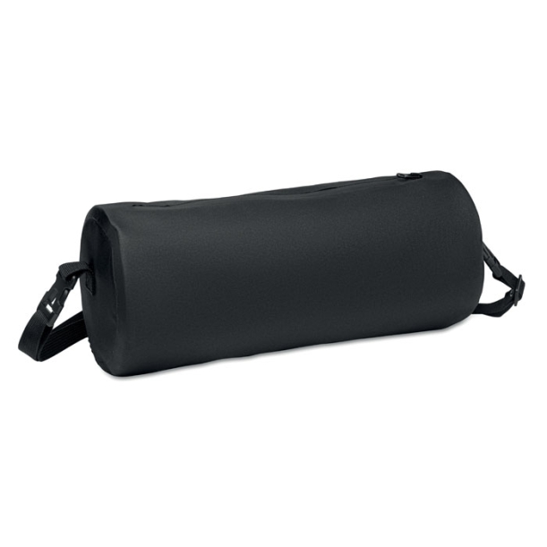 Sports bag in 300D RPET (черный) (Изображение 1)