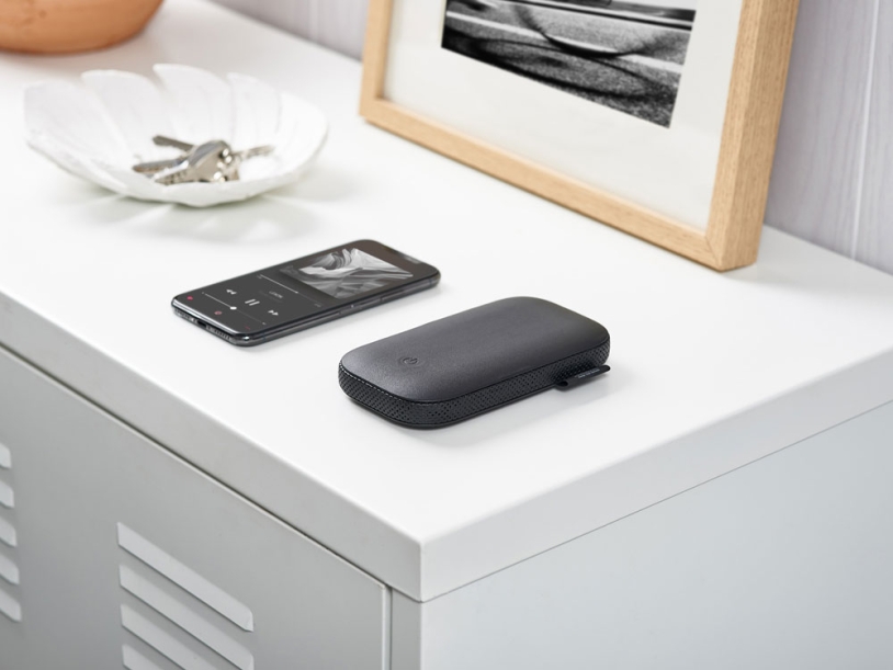 Внешний аккумулятор с беспроводной колонкой Powersound, черный (Изображение 13)