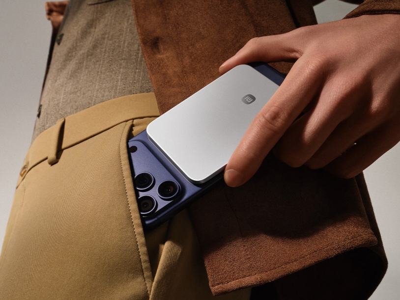 Внешний аккумулятор Xiaomi UltraThin Magnetic Power Bank 15W, 5000 мАч (графит)  (Изображение 9)