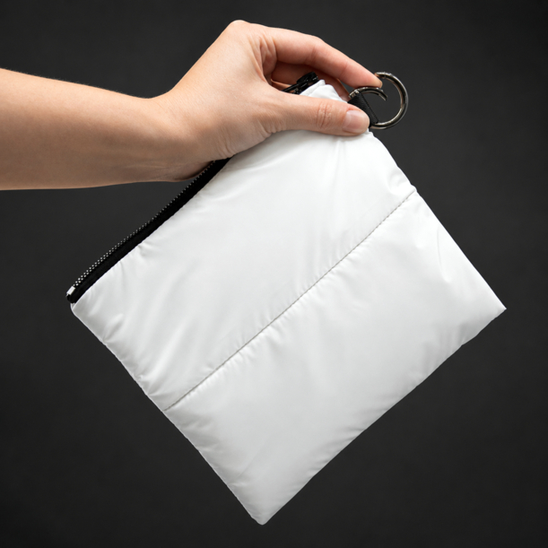 Органайзер для мелочей Superbag Bubble, стёганый, на молнии, с креплением на кольцо-карабин (белый) (Изображение 5)