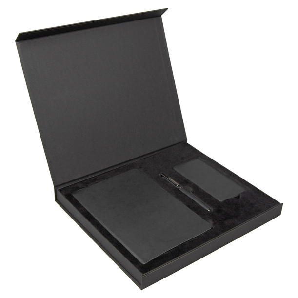 Набор подарочный Solution Prestige Yota Trio (Ежедневник Flexy Latte Soft Touch Black Edition Color А5, Внешний аккумулятор (powerbank) «WeCharge Soft Touch», Ручка Grand Attashe металлическая,) в подарочный коробке, черный (Изображение 2)