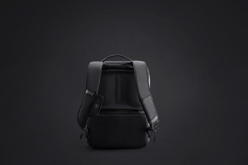 Рюкзак KORIN ClickPack X 45х32х15,5 см, с клапаном, черный (Изображение 12)