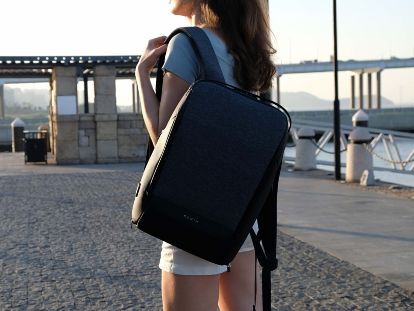Водостойкий антикражный рюкзак FlexPackPro для ноутбука 15.6" (Изображение 15)