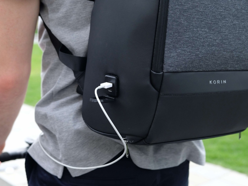 Водостойкий антикражный рюкзак FlexPackPro для ноутбука 15.6" (Изображение 17)