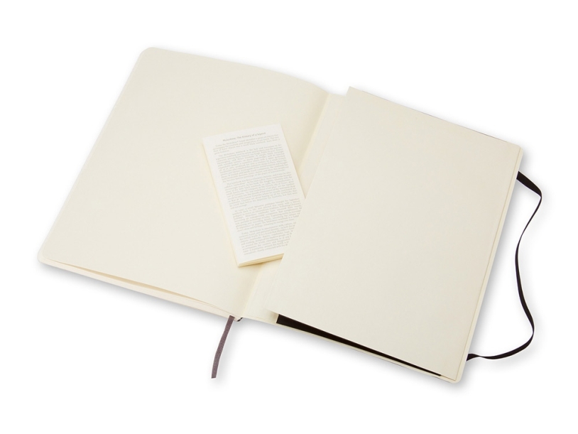 Записная книжка Moleskine Classic Soft (нелинованный), Хlarge (19х25 см), черный (Изображение 4)