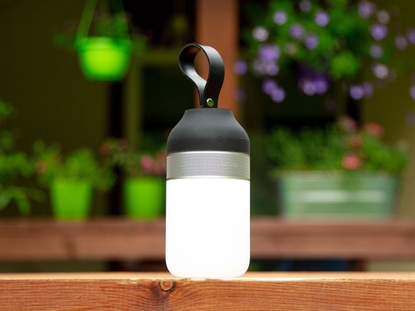 Портативный беспроводной Bluetooth динамик Lantern со встроенным светильником (Изображение 6)