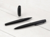 Ручка металлическая роллер Uma VIP R GUM soft-touch с зеркальной гравировкой, черный (Изображение 2)