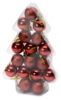 Набор новогодних шаров в футляре-елочке (Изображение 1)