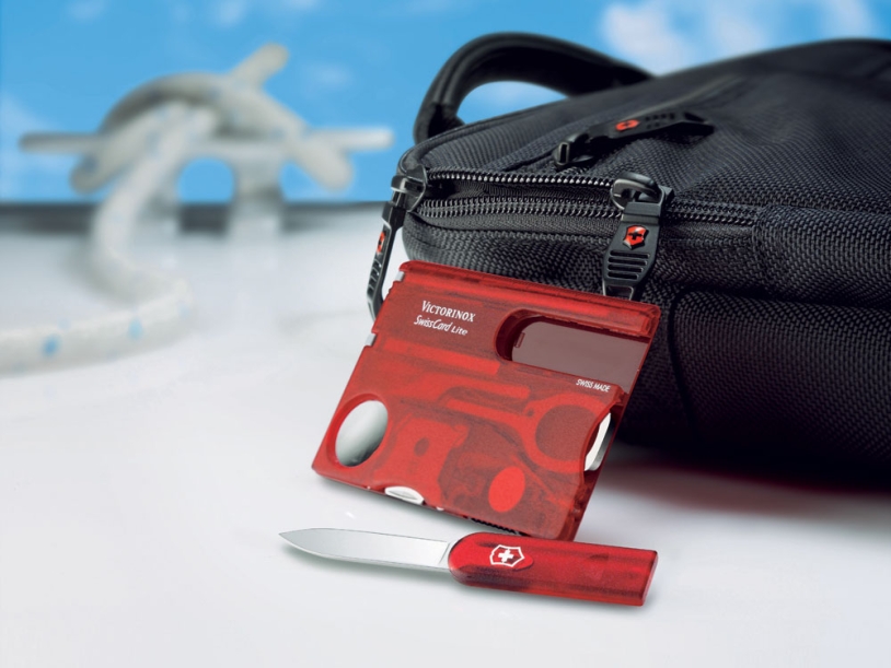 Швейцарская карточка SwissCard Lite, 13 функций (красный прозрачный)  (Изображение 5)