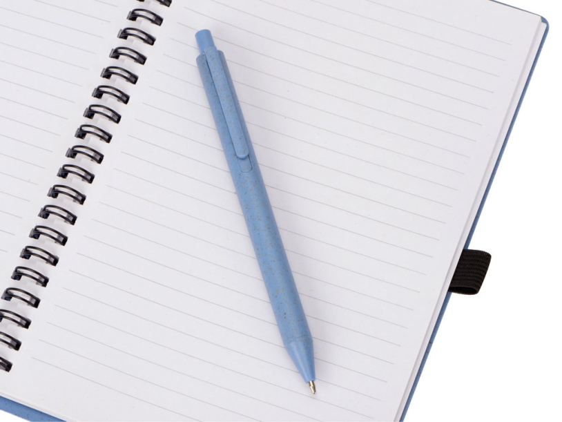 Блокнот А5 Toledo M с обложкой из пшеницы и пластика и шариковой ручкой (синий/синий) A5 (Изображение 4)