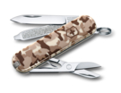 Нож-брелок VICTORINOX Classic SD &quot;Desert Camouflage&quot;, 58 мм, 7 функций, бежевый камуфляж