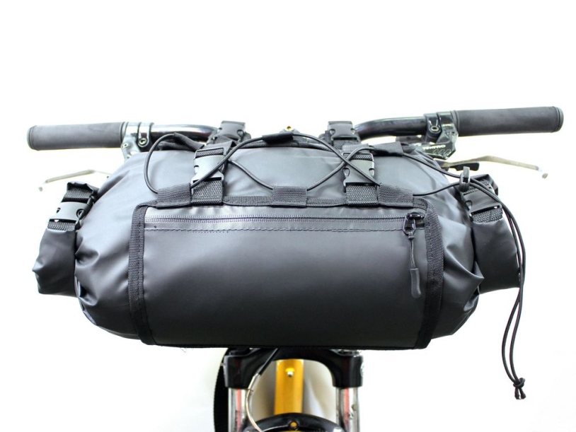 Сумка на руль BikePaсking 12, черная (Изображение 6)