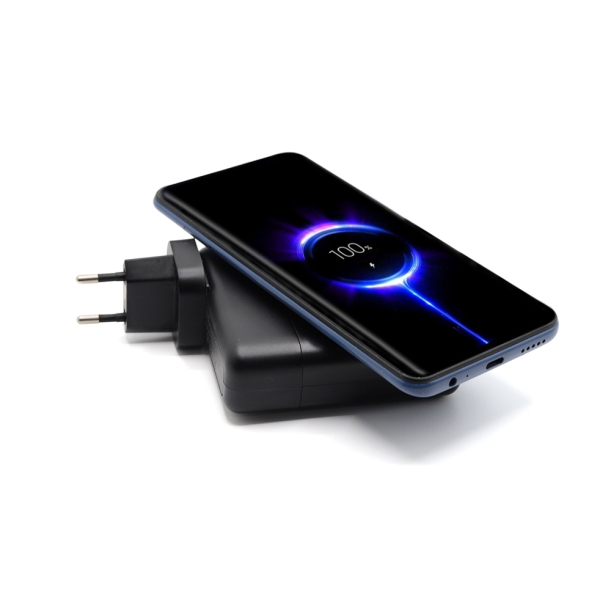 Внешний аккумулятор Gemini с беспроводной зарядкой и сетевым адаптером, 10000 mAh, черный (Изображение 2)