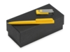 Подарочный набор Qumbo с ручкой и флешкой (желтый) 8Gb (Изображение 1)