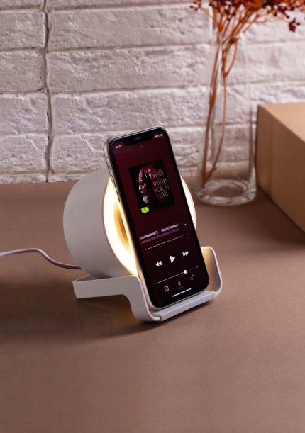 Bluetooth колонка-подставка "Smart Sound" с беспроводным (10W) зарядным устройством и подсветкой (белый) (Изображение 3)